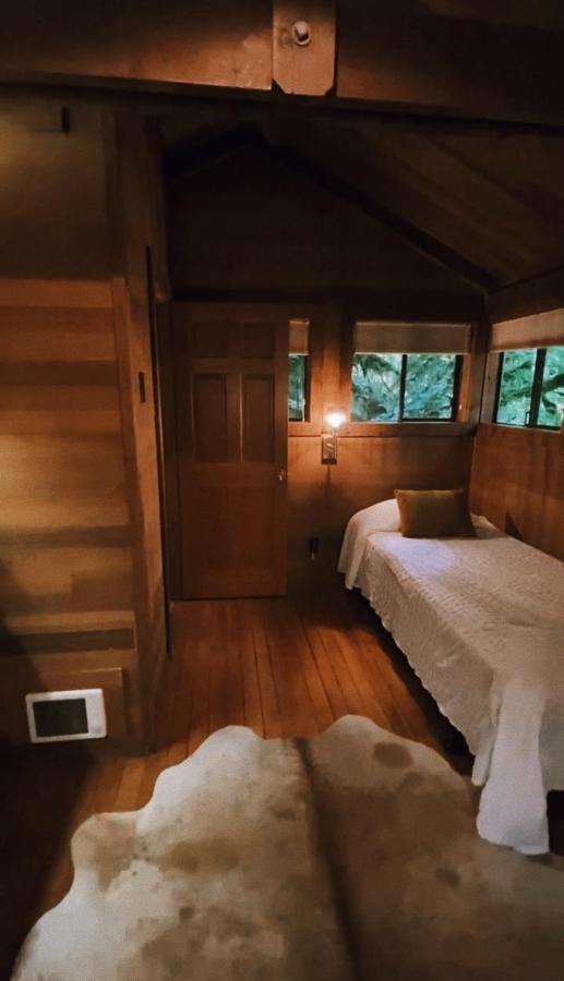 The Smith Creek Village Outdoor Hotel At Silver Falls State Park Sublimity Екстер'єр фото